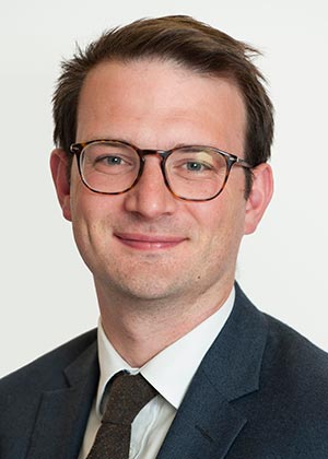 Dr James Briggs